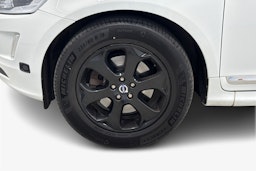 valkoinen Volvo XC60 2014 kuva 9.
