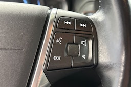 valkoinen Volvo XC60 2014 kuva 11.