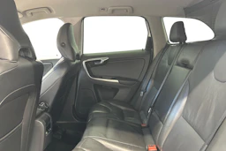 valkoinen Volvo XC60 2014 kuva 8.