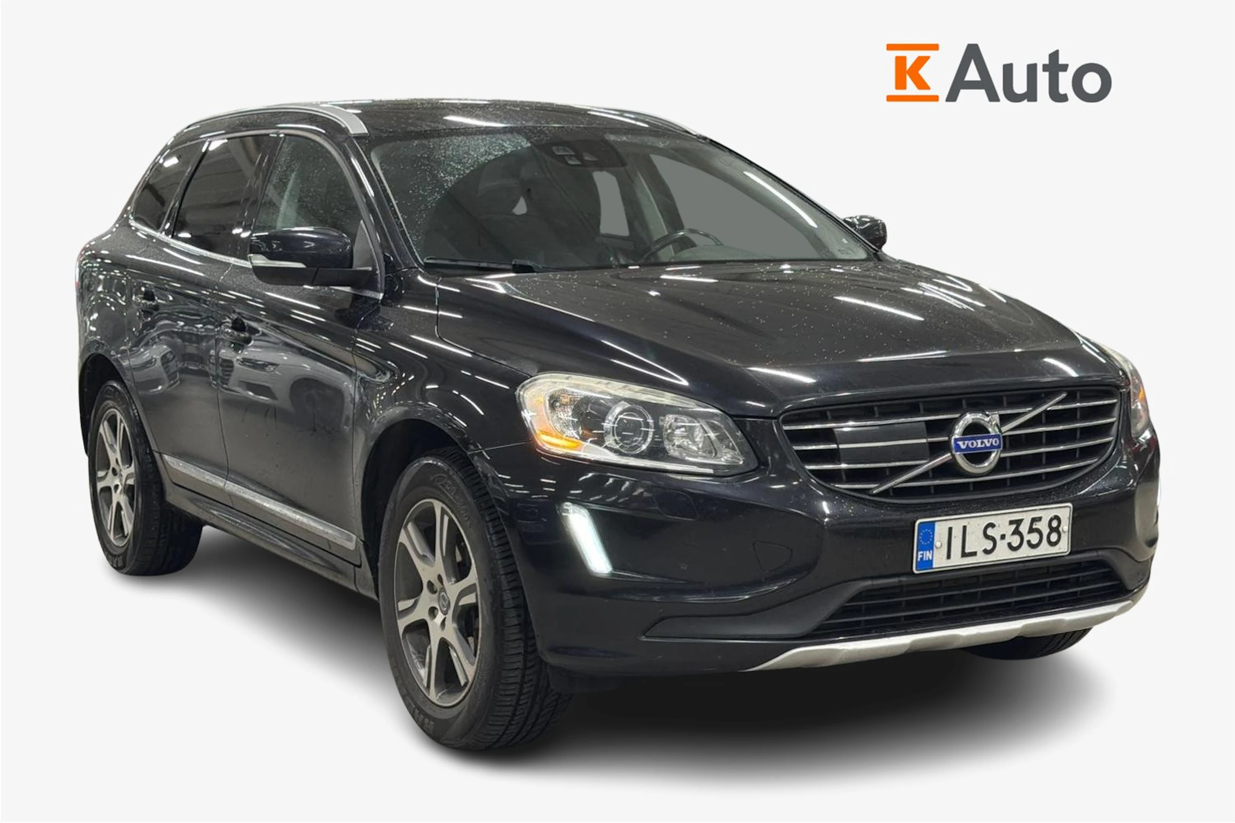 musta Volvo XC60 2014 kuva 1.