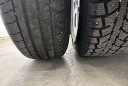 musta Volvo XC60 2015 kuva 16.