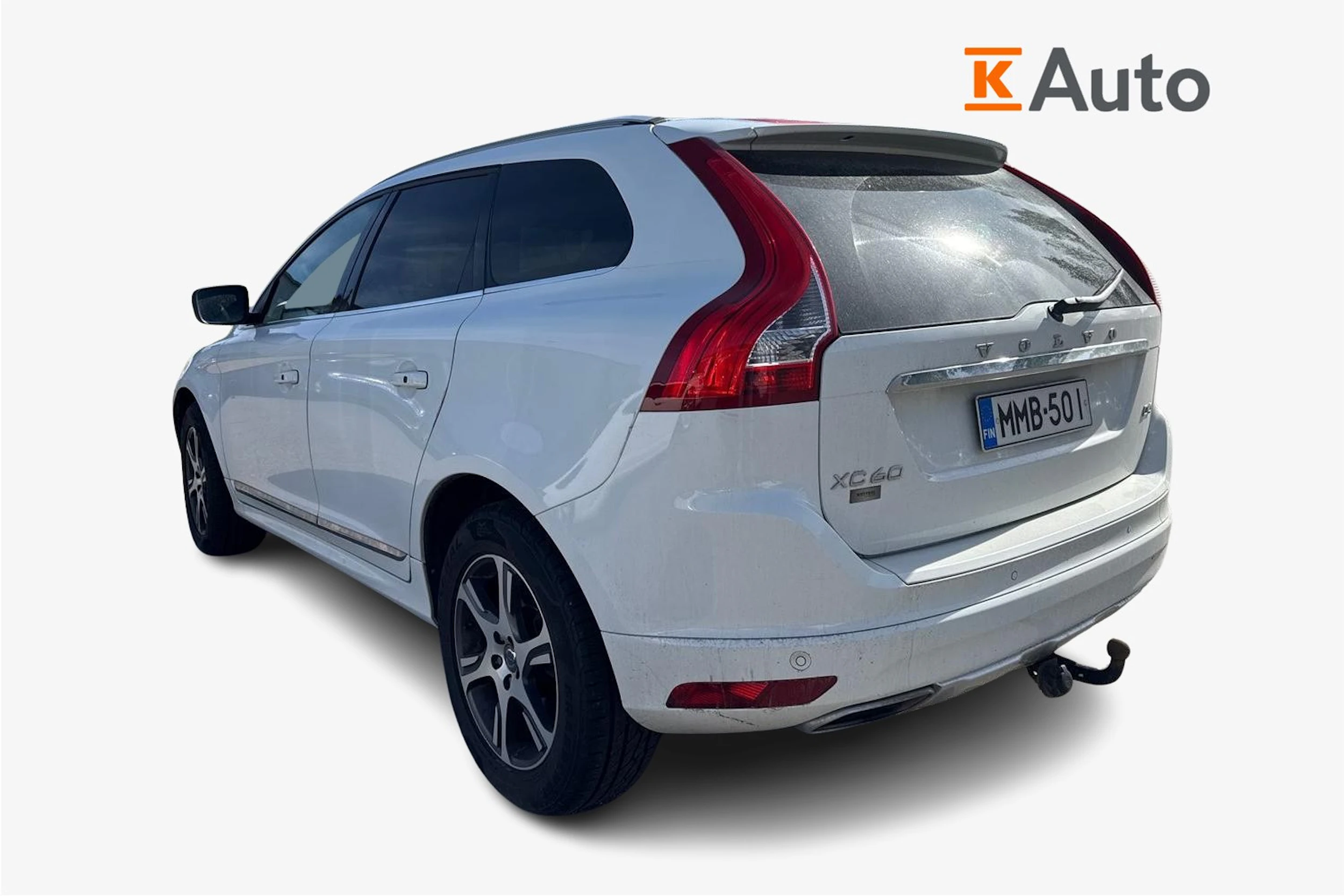 Valkoinen Volvo XC60 2014 kuva 2.