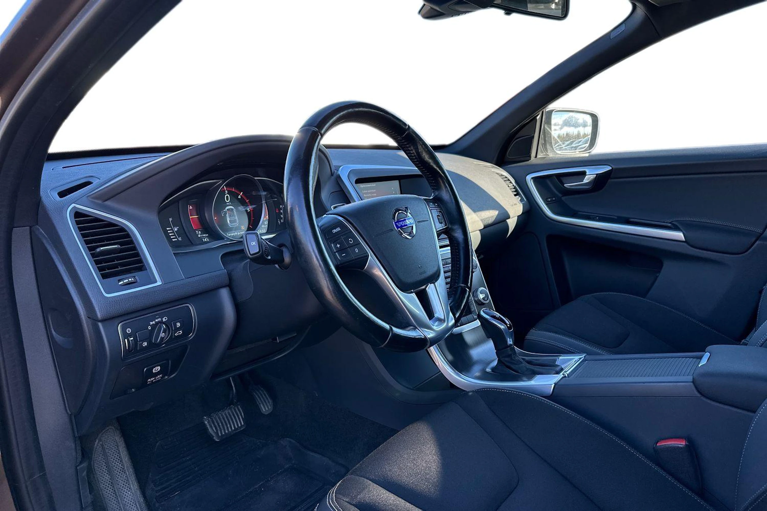 ruskea (beige) Volvo XC60 2014 kuva 3.