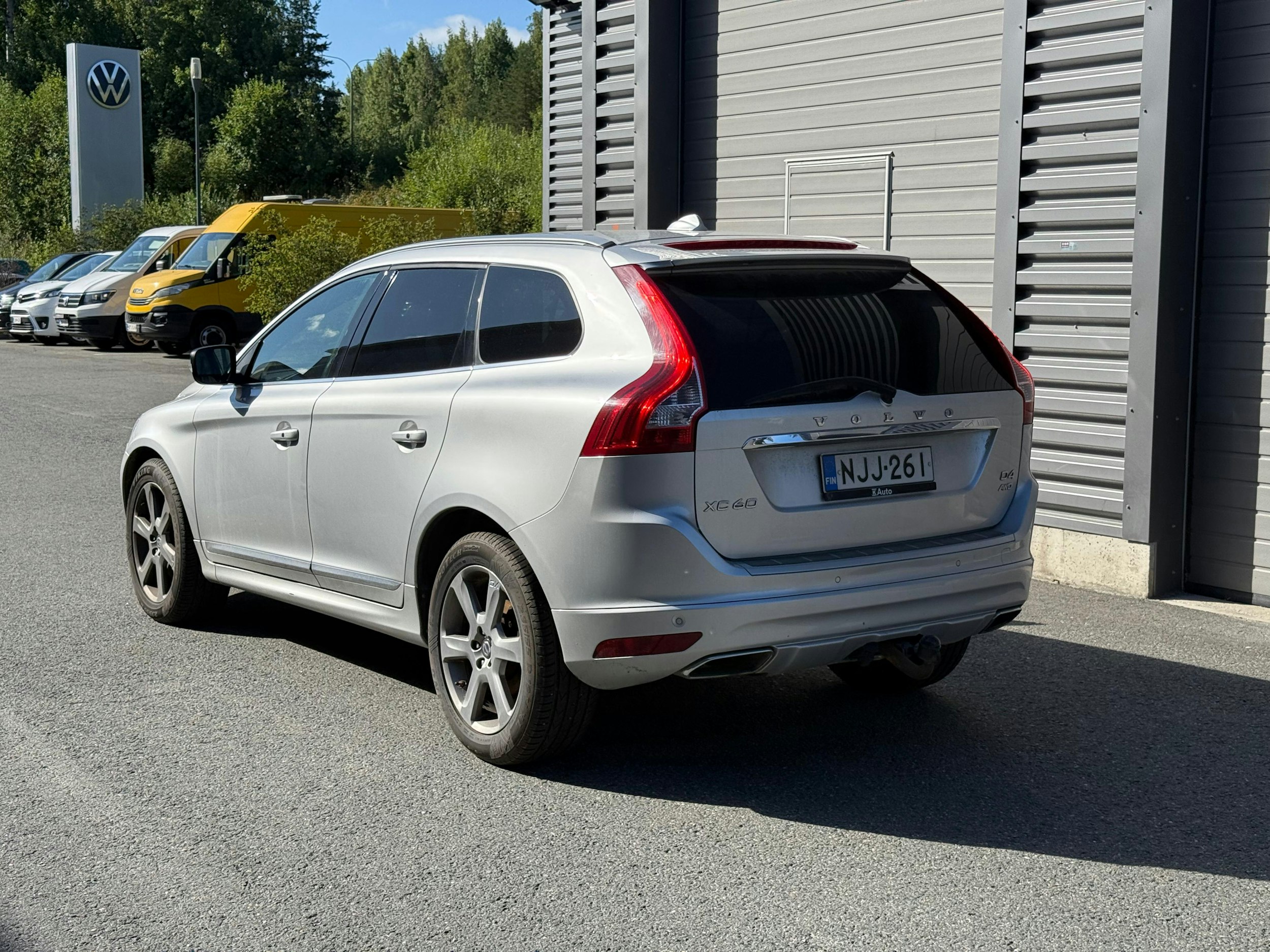 harmaa Volvo XC60 2014 kuva 2.
