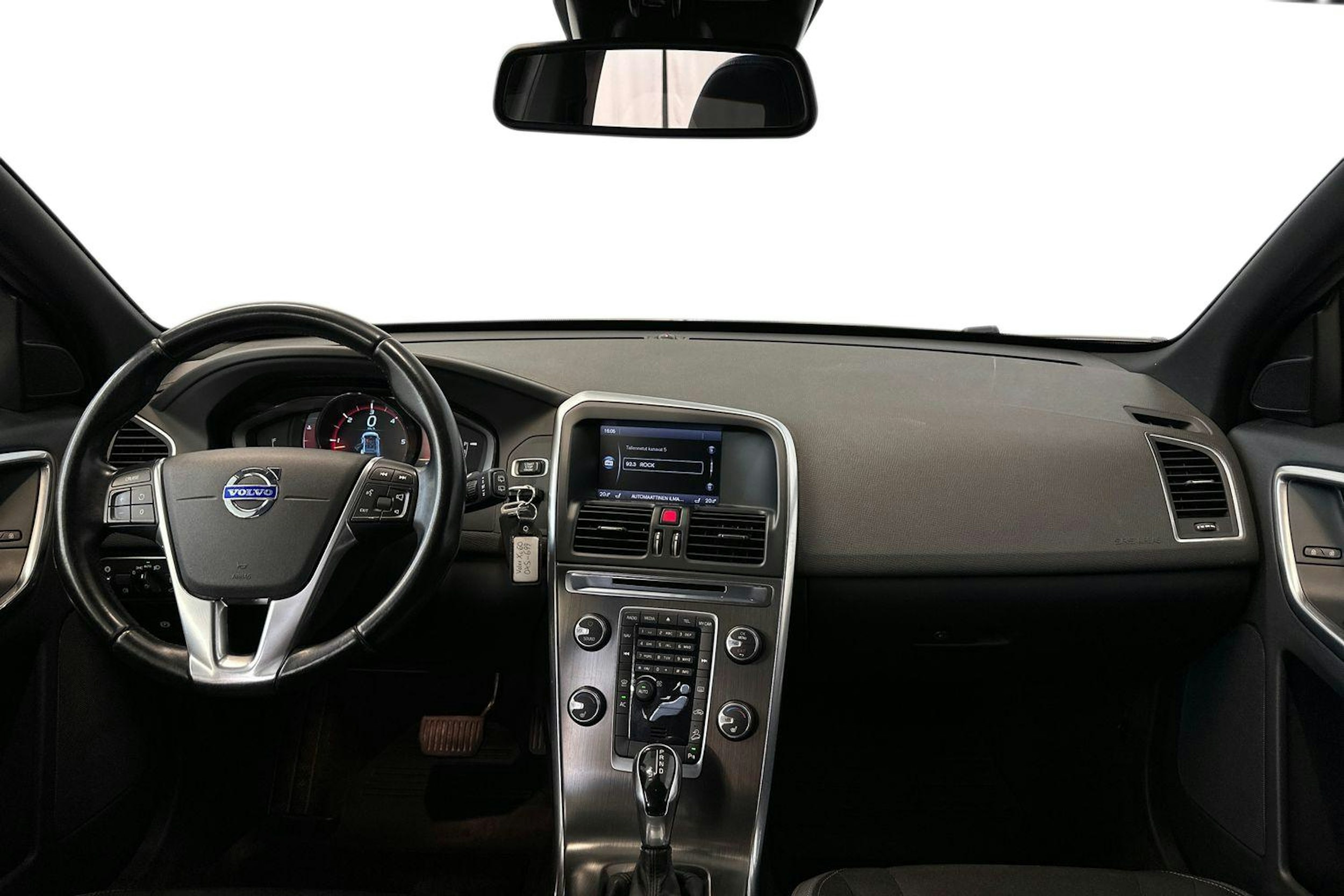 musta Volvo XC60 2014 kuva 9.