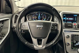 valkoinen Volvo XC60 2014 kuva 12.
