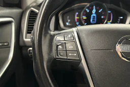 valkoinen Volvo XC60 2014 kuva 13.