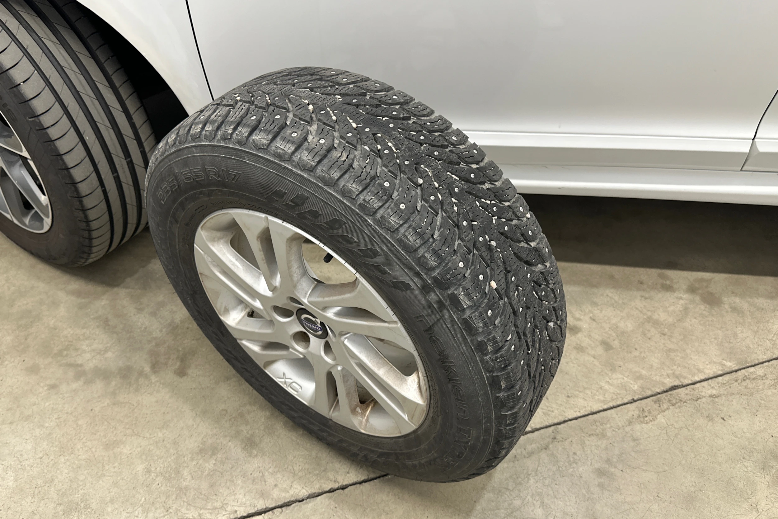 valkoinen Volvo XC60 2014 kuva 25.