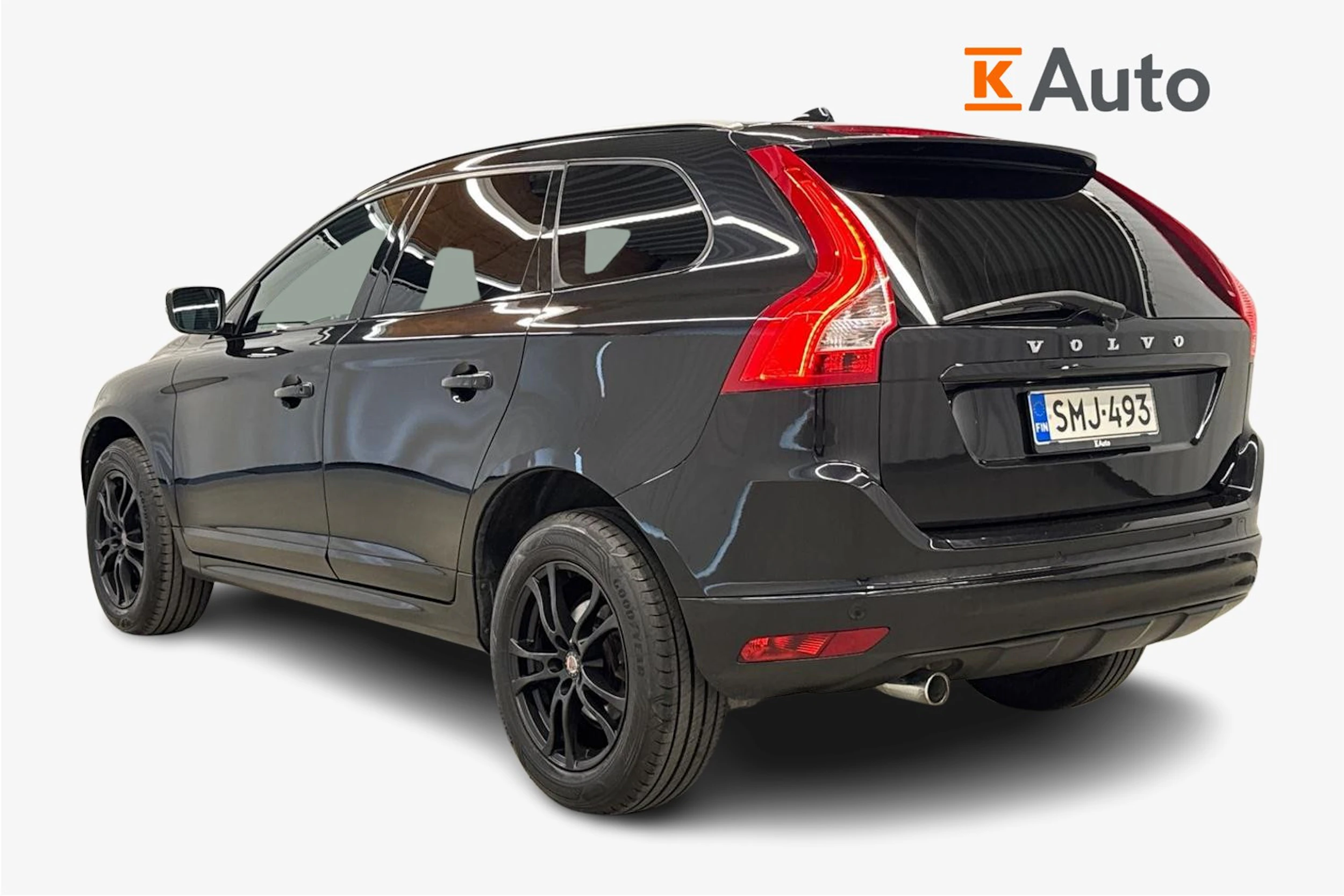 musta Volvo XC60 2014 kuva 2.