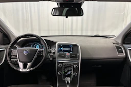valkoinen Volvo XC60 2014 kuva 11.