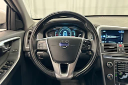 valkoinen Volvo XC60 2014 kuva 12.