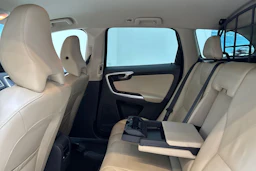 harmaa Volvo XC60 2014 kuva 14.