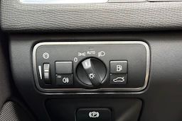 harmaa Volvo XC60 2014 kuva 18.
