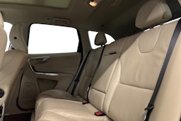 harmaa Volvo XC60 2014 kuva 8.