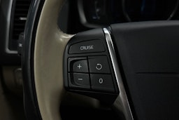 harmaa Volvo XC60 2014 kuva 16.