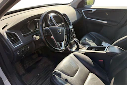 valkoinen Volvo XC60 2014 kuva 3.