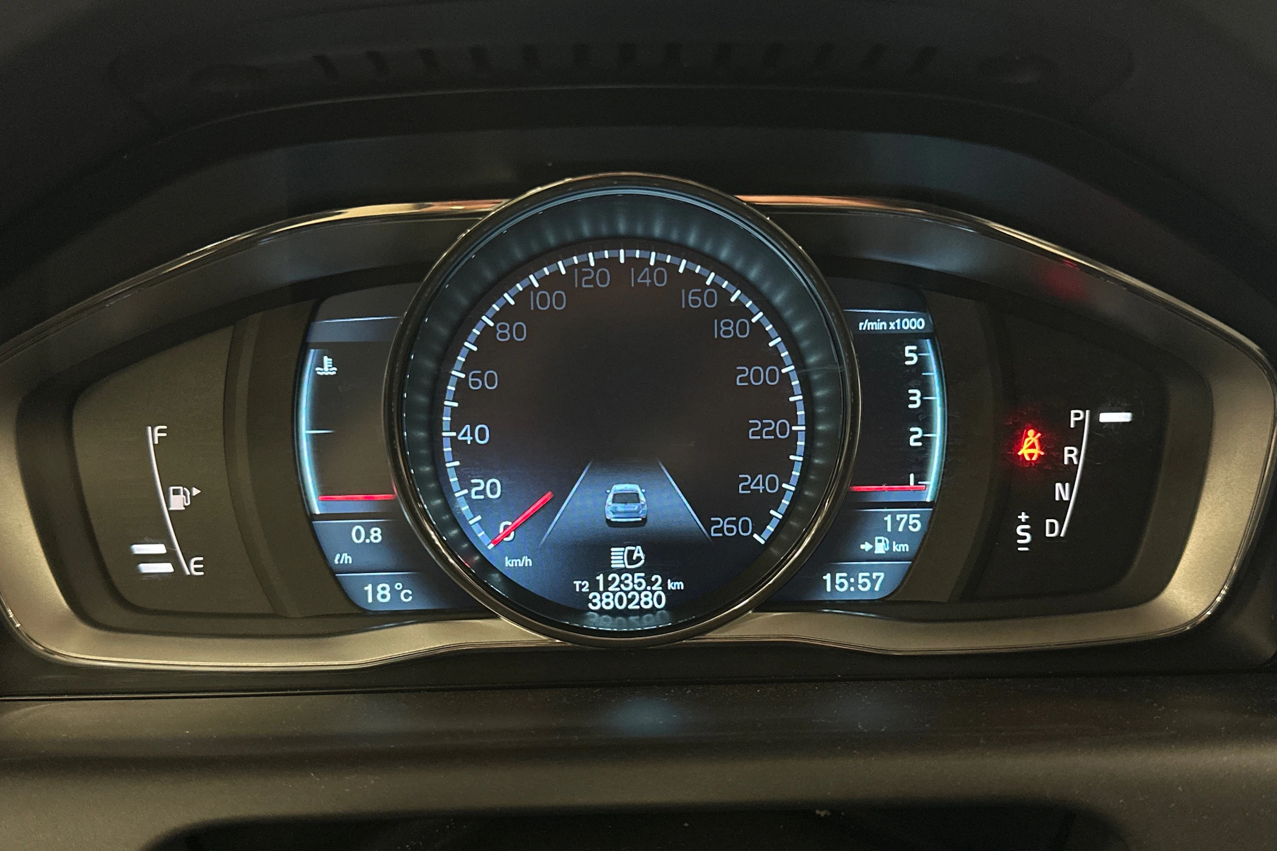 met. harmaa Volvo XC60 2014 kuva 4.