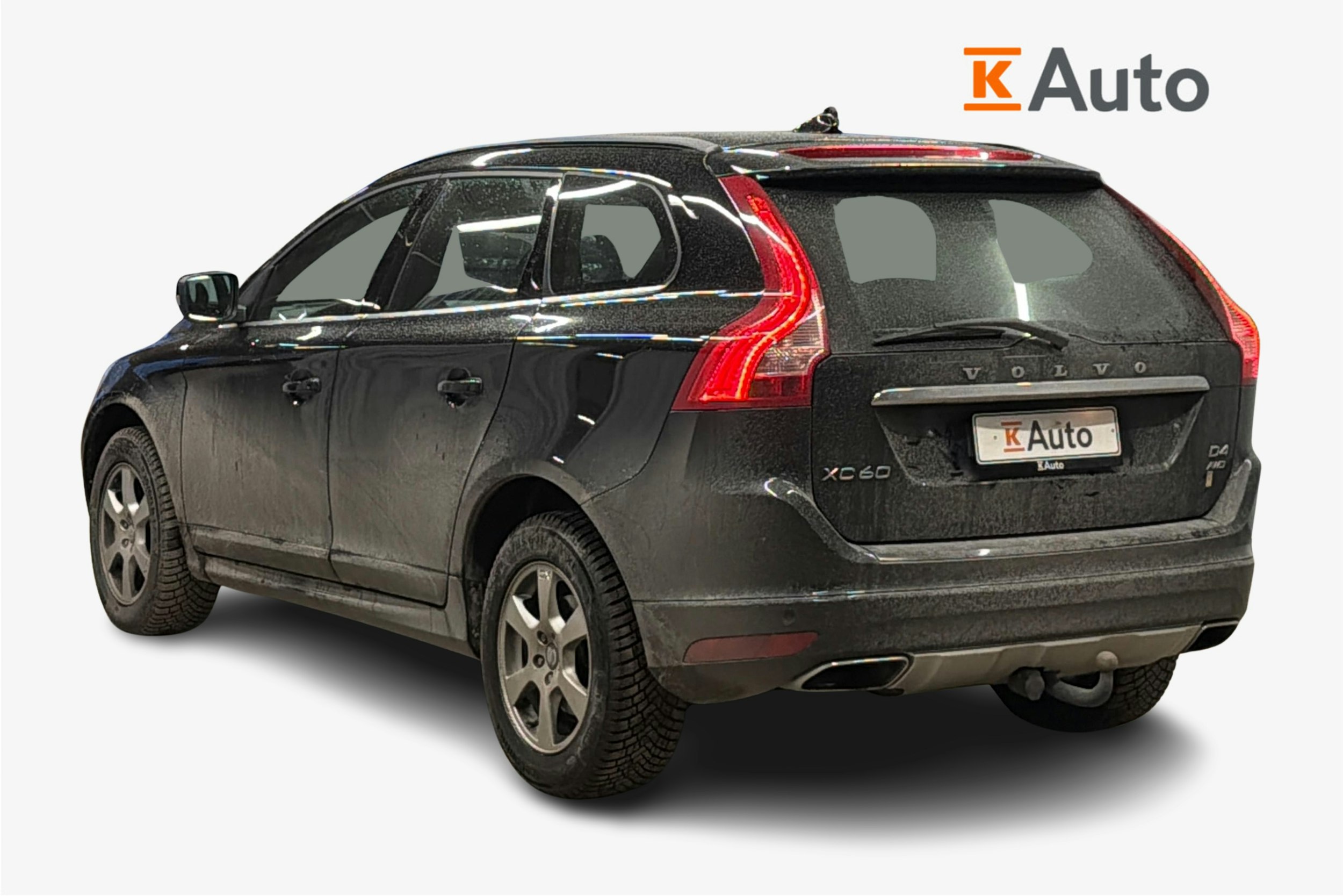 musta Volvo XC60 2015 kuva 2.