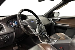 sininen Volvo XC60 2015 kuva 7.