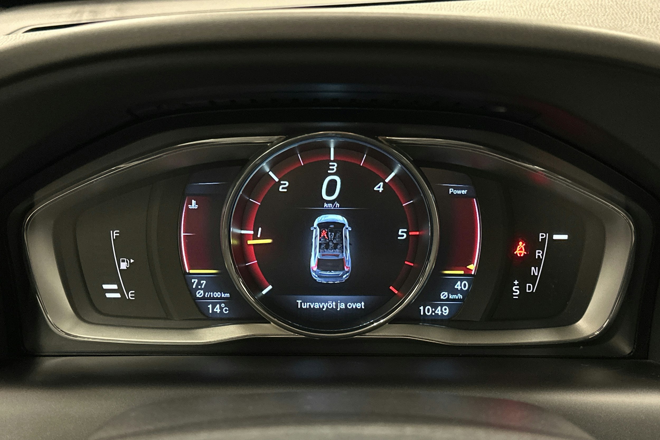 sininen Volvo XC60 2015 kuva 21.