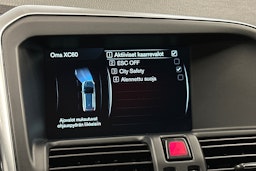 sininen Volvo XC60 2015 kuva 24.