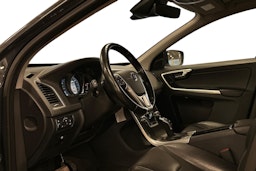 harmaa Volvo XC60 2015 kuva 3.