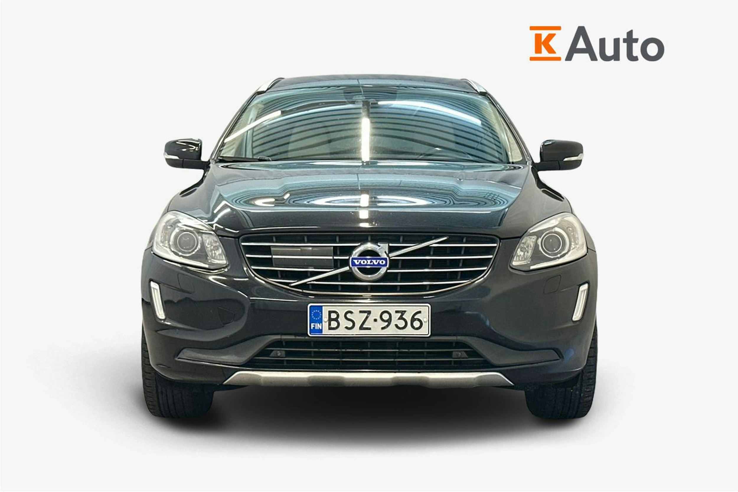 musta Volvo XC60 2015 kuva 5.