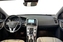 musta Volvo XC60 2015 kuva 9.