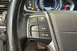 musta Volvo XC60 2015 kuva 19.