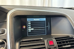musta Volvo XC60 2015 kuva 24.