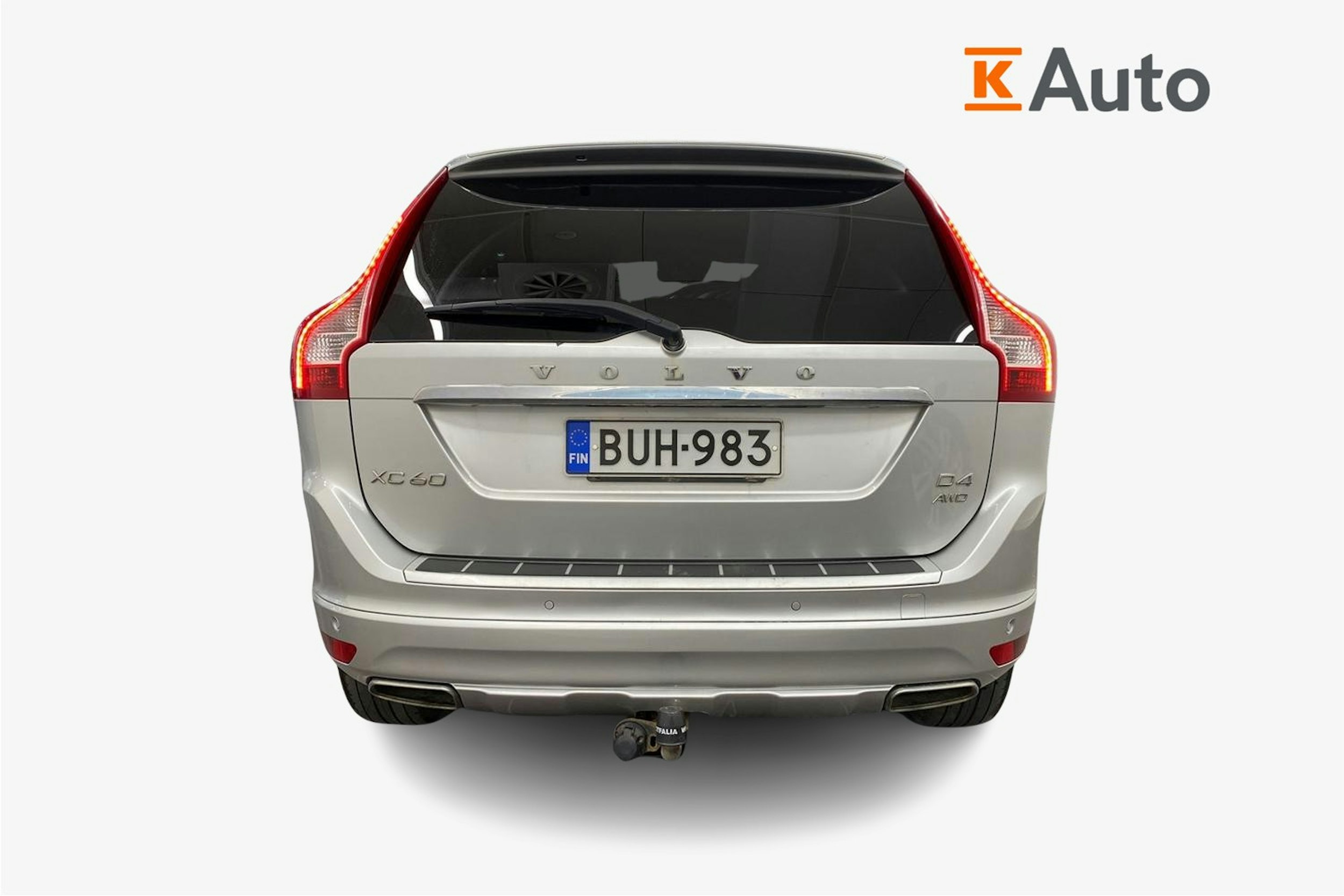 Harmaa Volvo XC60 2015 kuva 3.