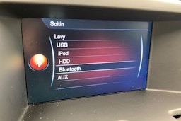 Harmaa Volvo XC60 2015 kuva 24.