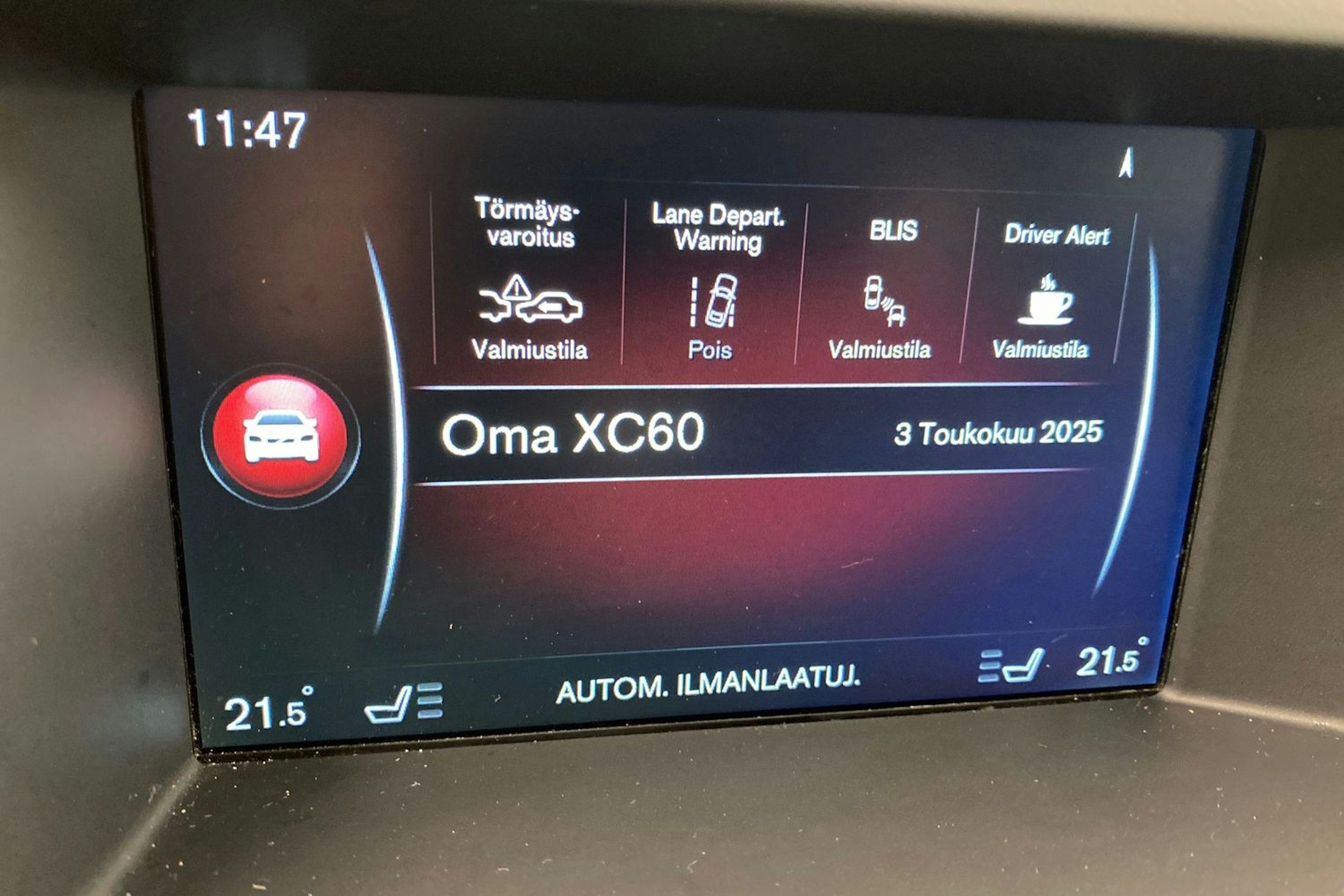 Harmaa Volvo XC60 2015 kuva 25.