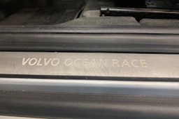 Harmaa Volvo XC60 2015 kuva 28.