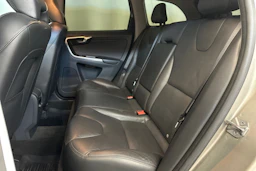 ruskea (beige) Volvo XC60 2015 kuva 30.