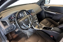 Musta Volvo XC60 2015 kuva 7.