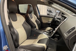 met. sininen Volvo XC60 2015 kuva 22.