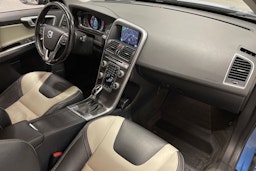 met. sininen Volvo XC60 2015 kuva 23.