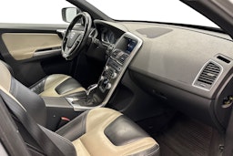 harmaa Volvo XC60 2015 kuva 10.