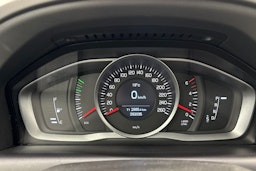 harmaa Volvo XC60 2015 kuva 19.