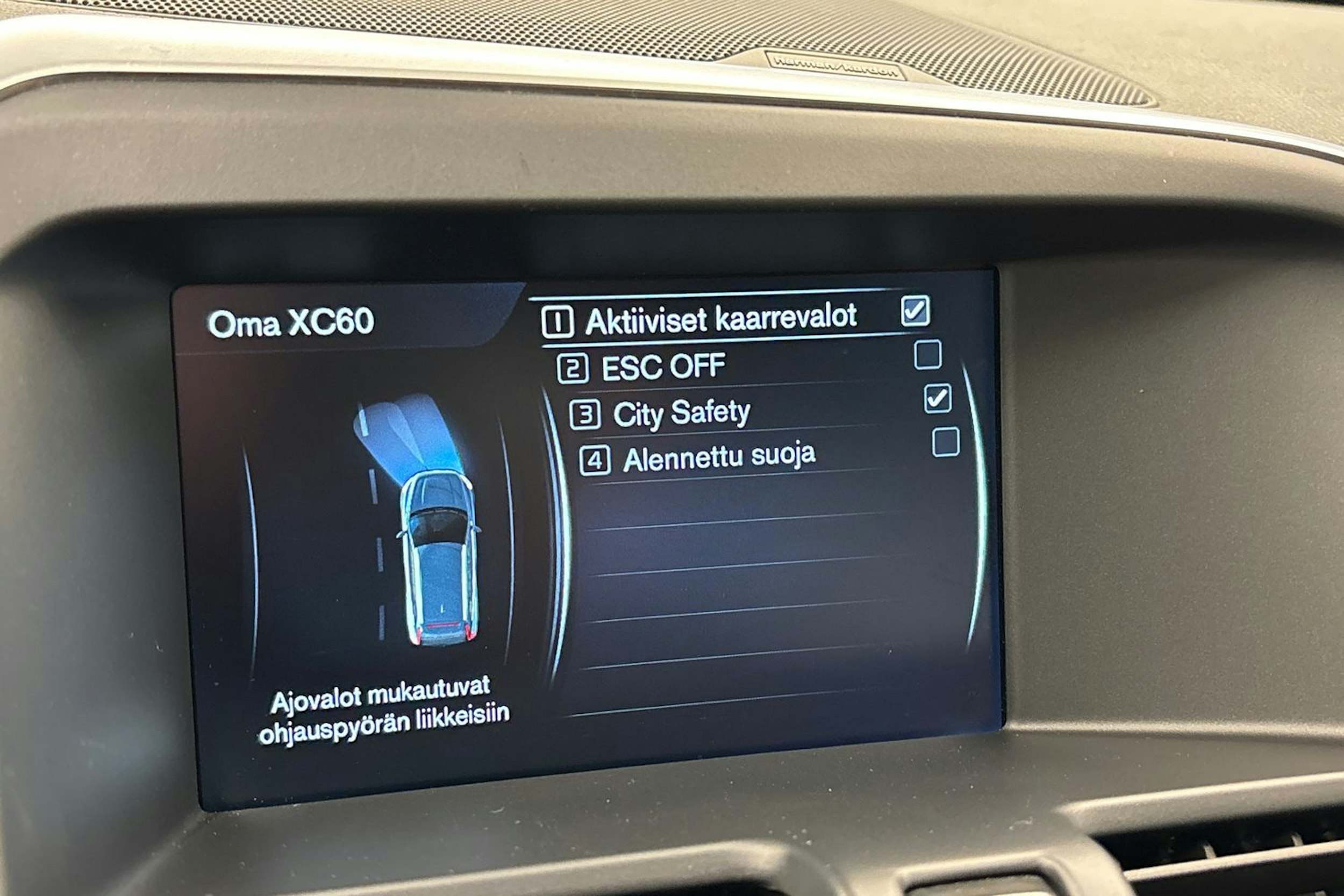 harmaa Volvo XC60 2015 kuva 24.