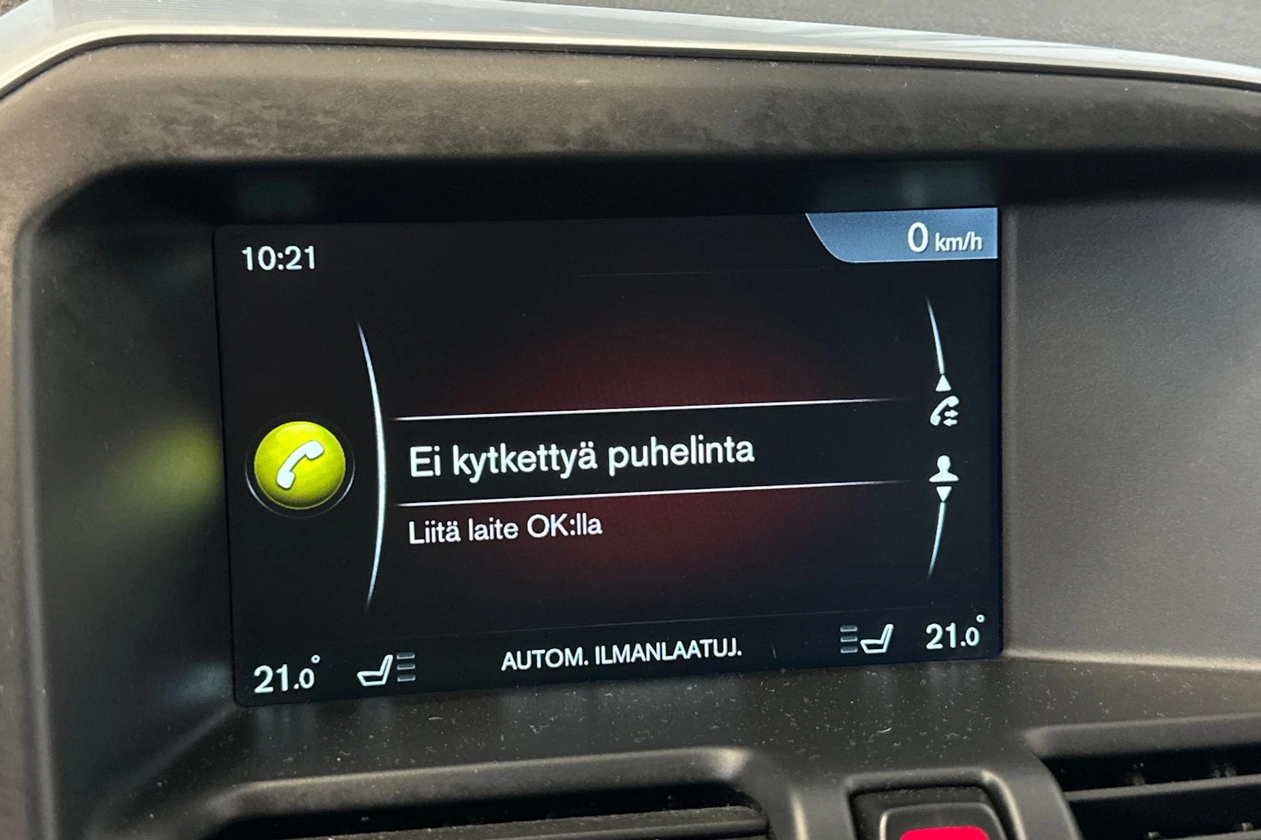 valkoinen Volvo XC60 2015 kuva 25.