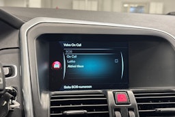 Valkoinen Volvo XC60 2015 kuva 33.