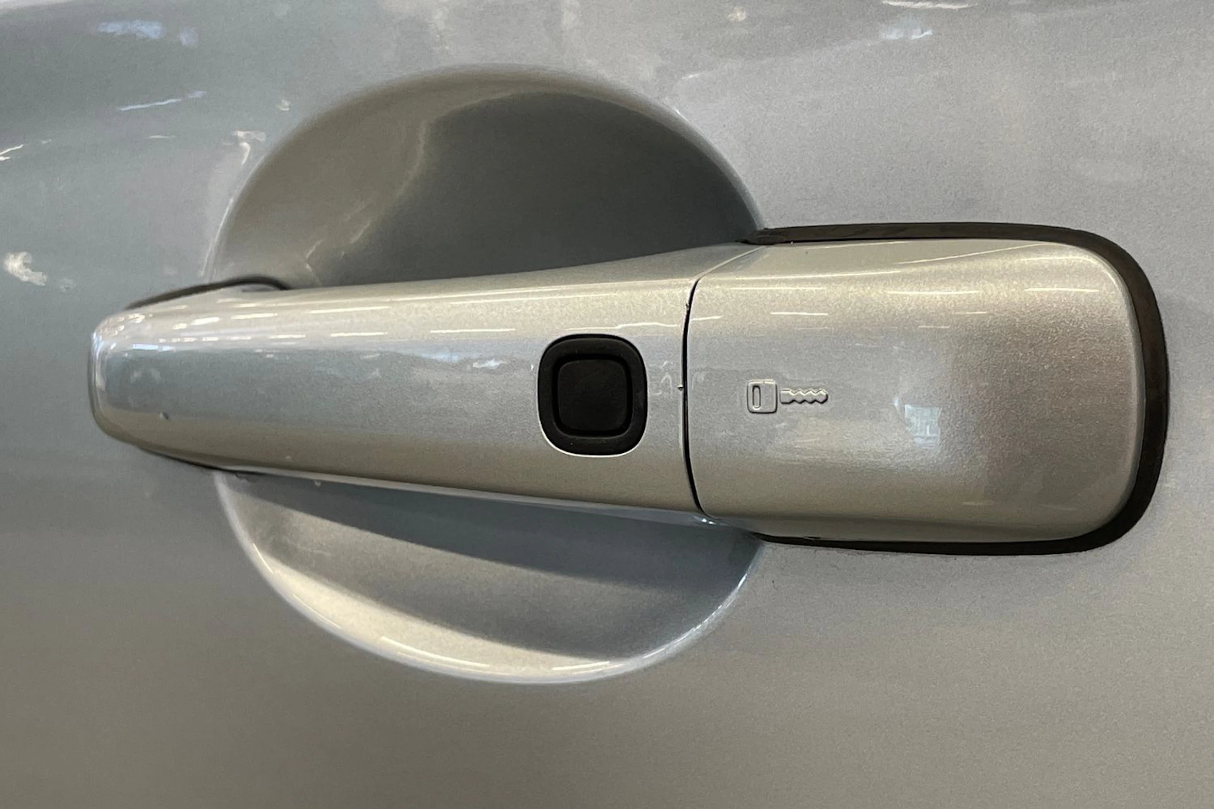 hopea Volvo XC60 2015 kuva 28.