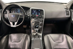 harmaa Volvo XC60 2016 kuva 11.