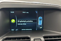 harmaa Volvo XC60 2016 kuva 25.