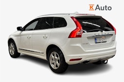 valkoinen Volvo XC60 2016 kuva 2.