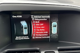 punainen Volvo XC60 2016 kuva 25.