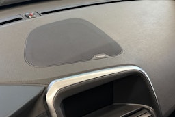 punainen Volvo XC60 2016 kuva 33.