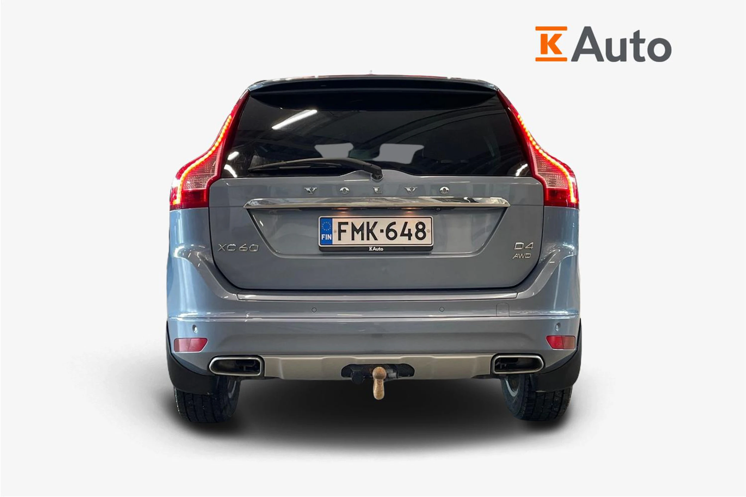 sininen Volvo XC60 2016 kuva 4.